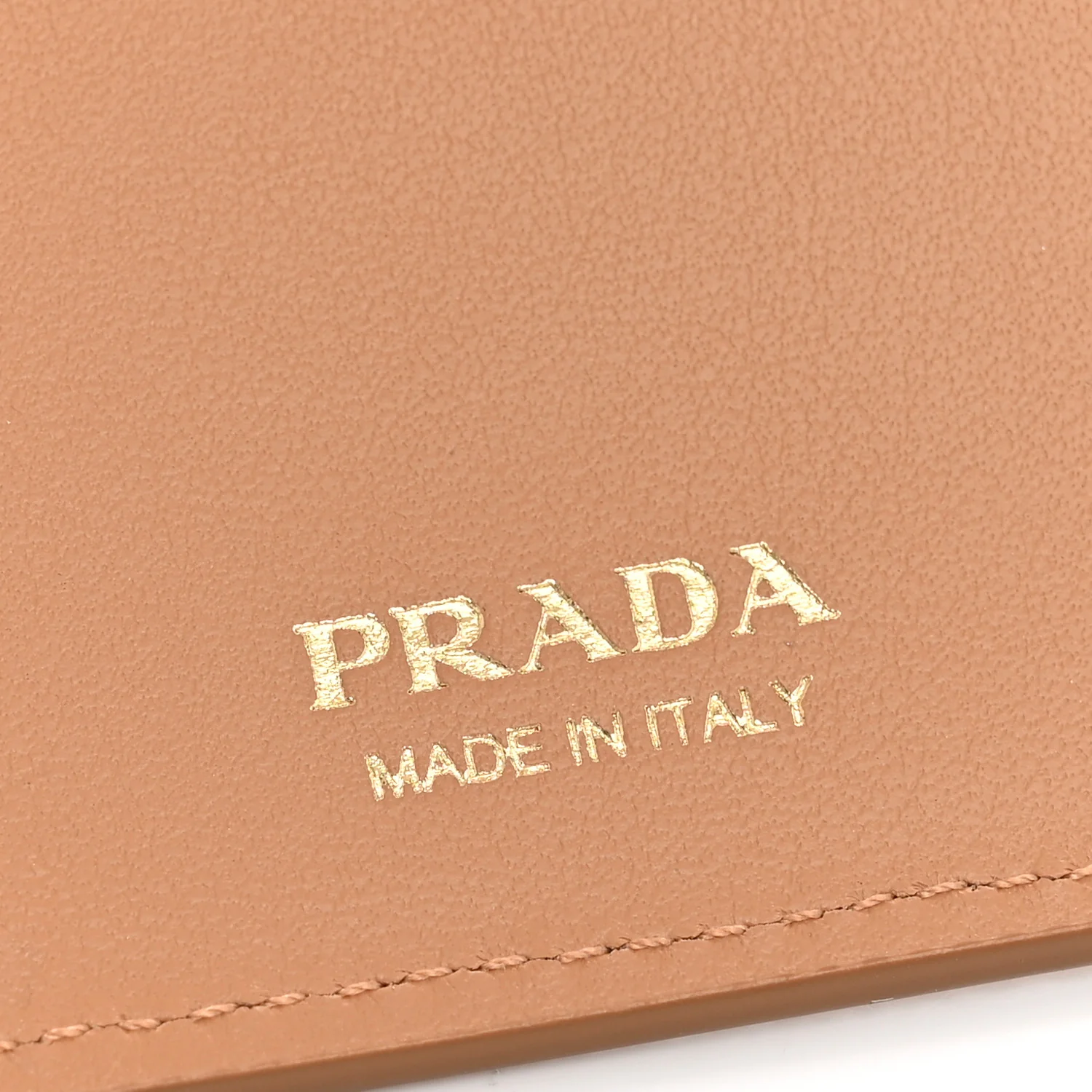 Saffiano Calfskin Large Triangle Continental Wallet Naturale - Image 11