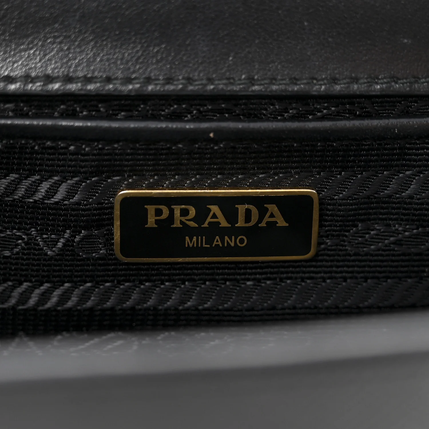 Saffiano Chain Shoulder Bag Black - Image 6