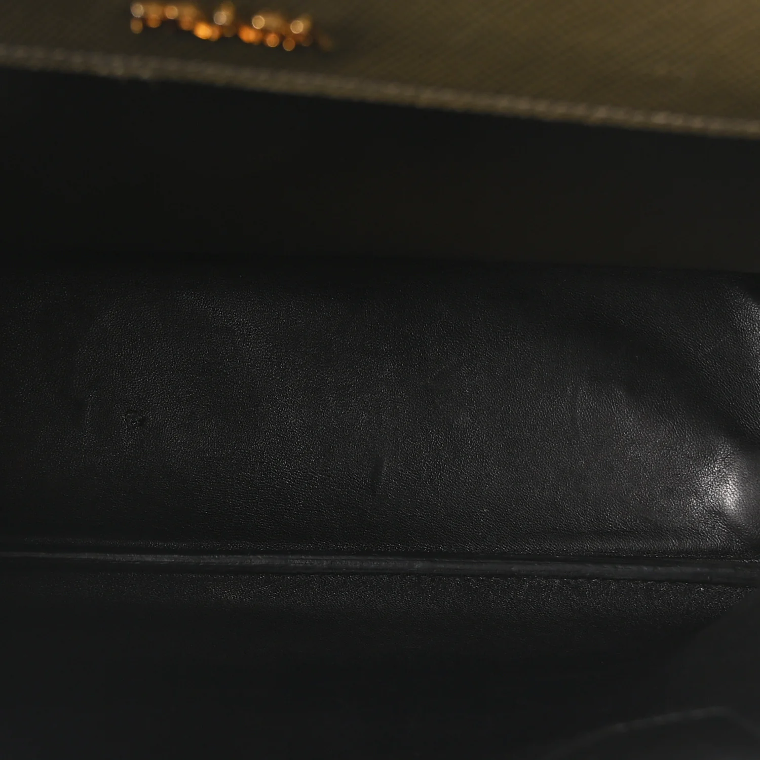 Saffiano Cuir Large Double Bag Militaire - Image 5