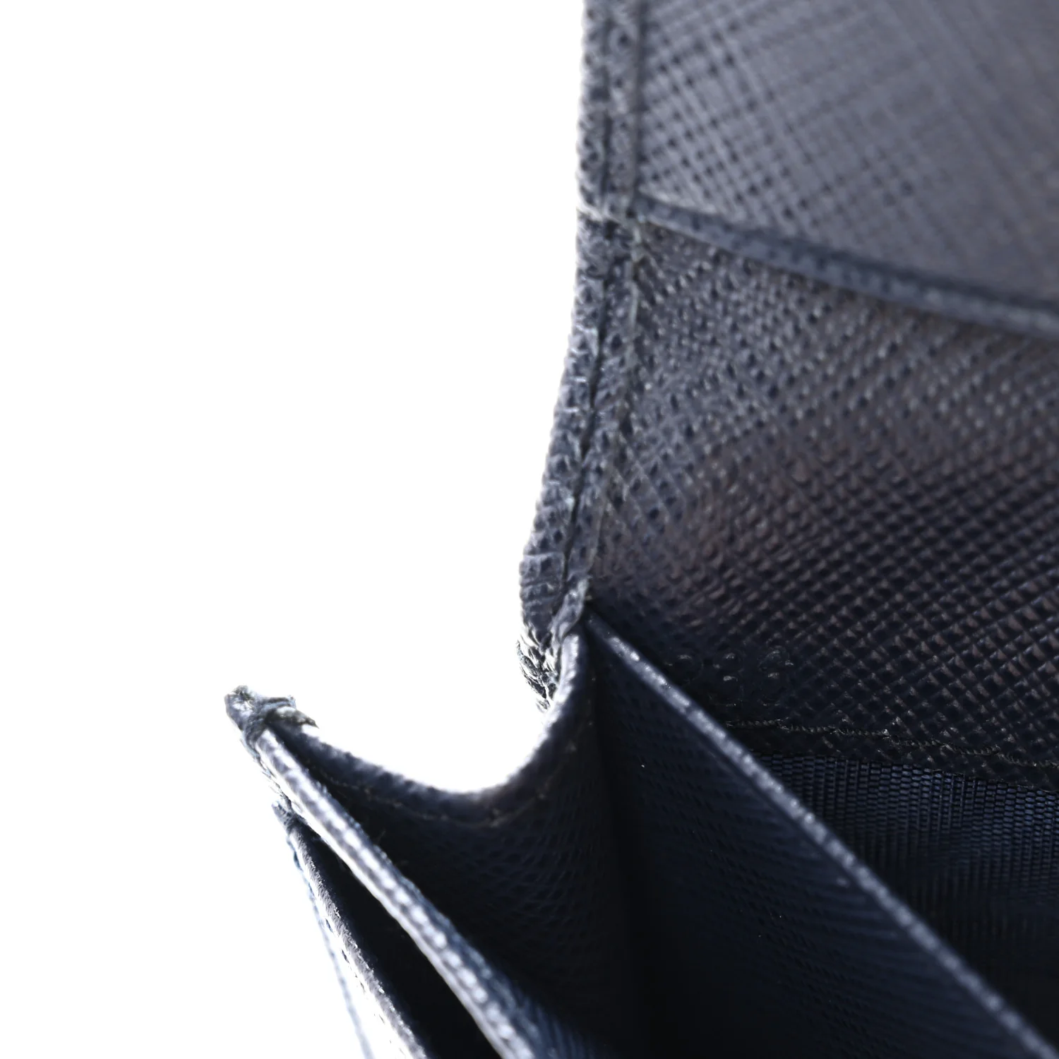 Saffiano Flap Card Holder Baltico - Image 7