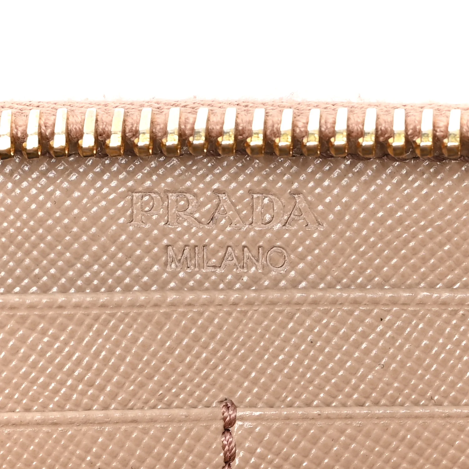 Saffiano Half Zip Wallet Wallet Cammeo - Image 6