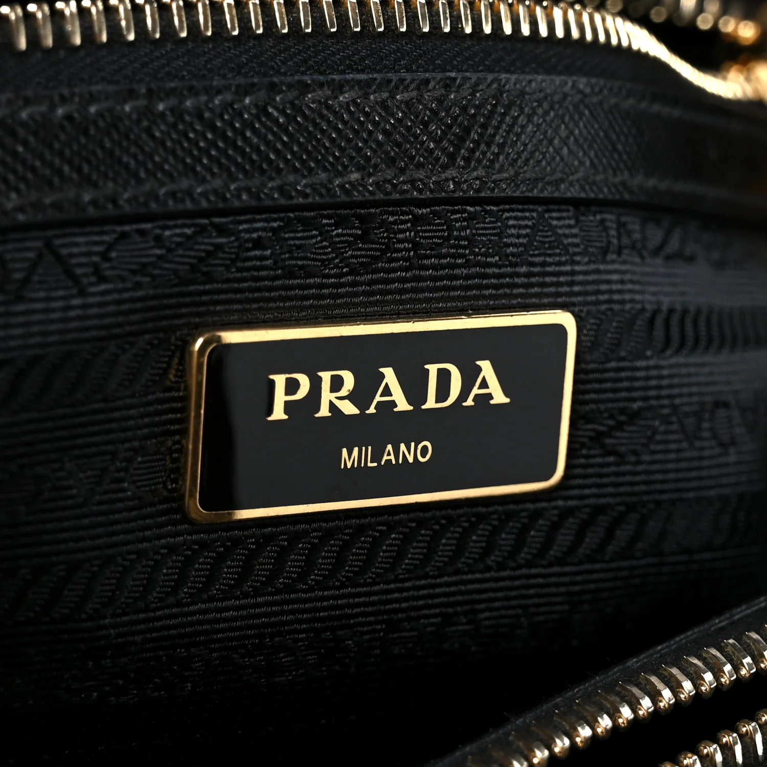 Saffiano Lux Medium Tote Black - Image 6