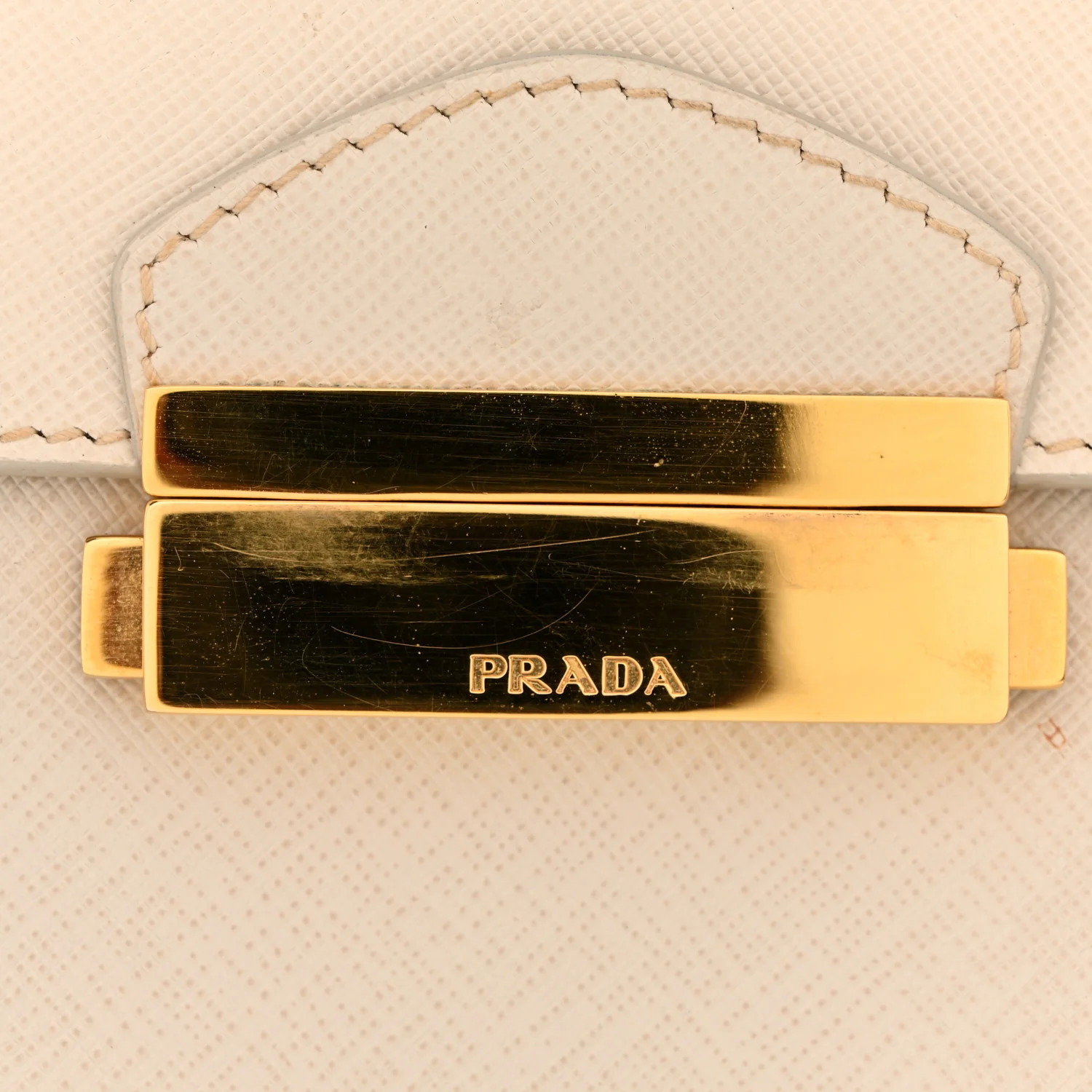 Saffiano Lux Pattina Tote Talco - Image 13