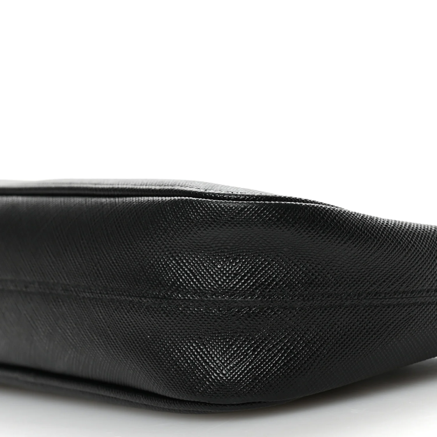 Saffiano Lux Re-Edition 2005 Shoulder Bag Black - Image 12