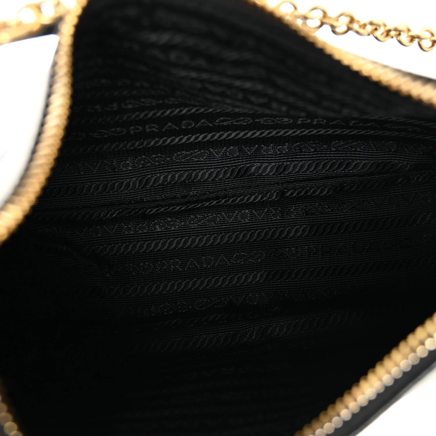 Saffiano Lux Re-Edition 2005 Shoulder Bag Black - Image 5