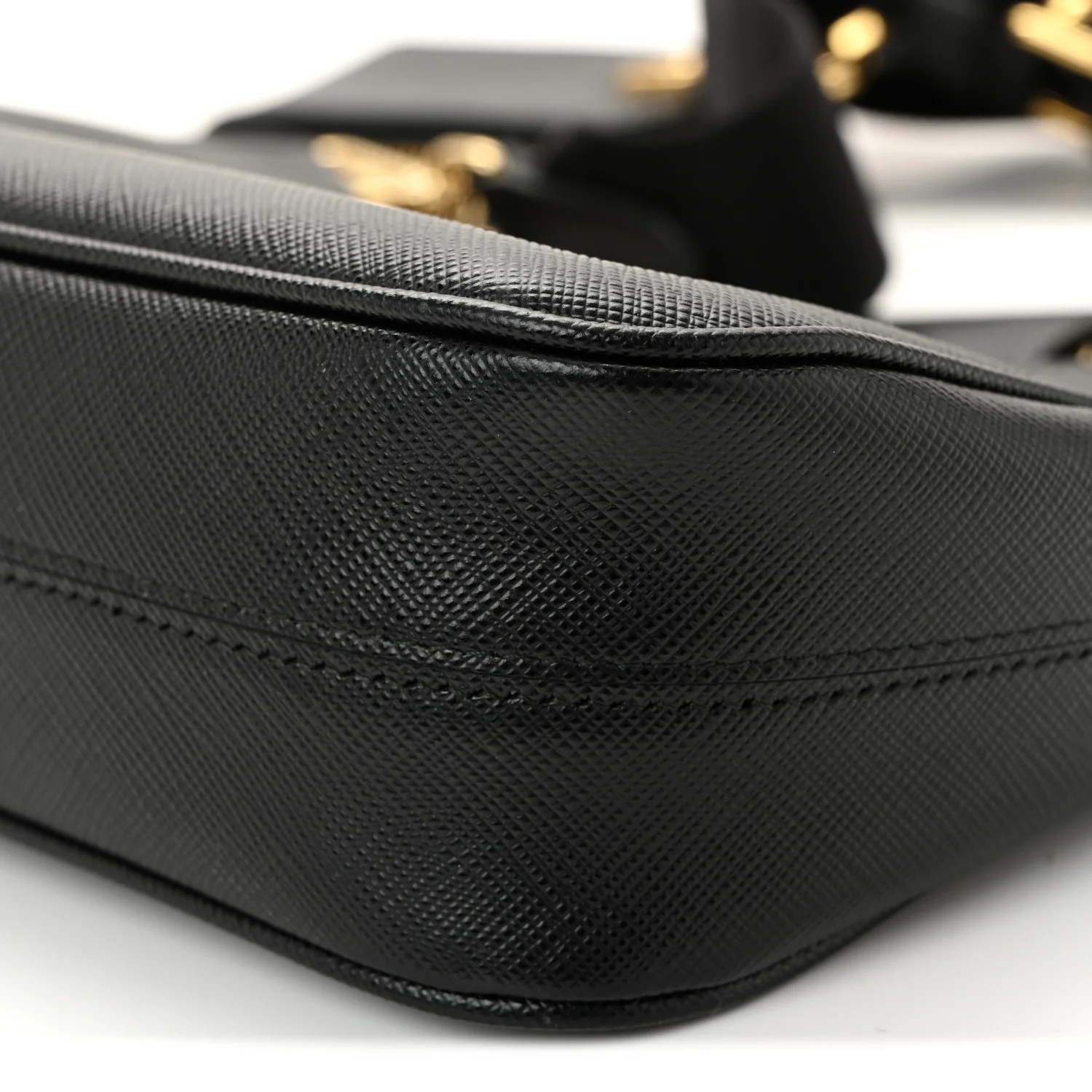 Saffiano Lux Re-Edition 2005 Shoulder Bag Black - Image 9