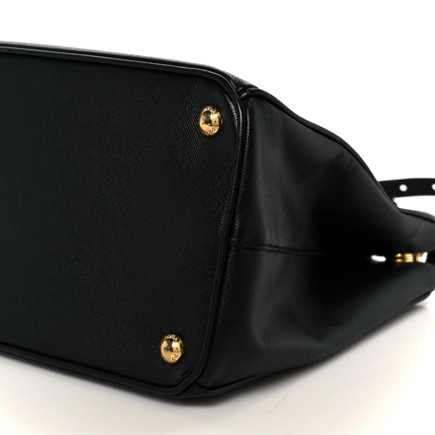 Saffiano Medium Galleria Double Zip Tote Black - Image 11