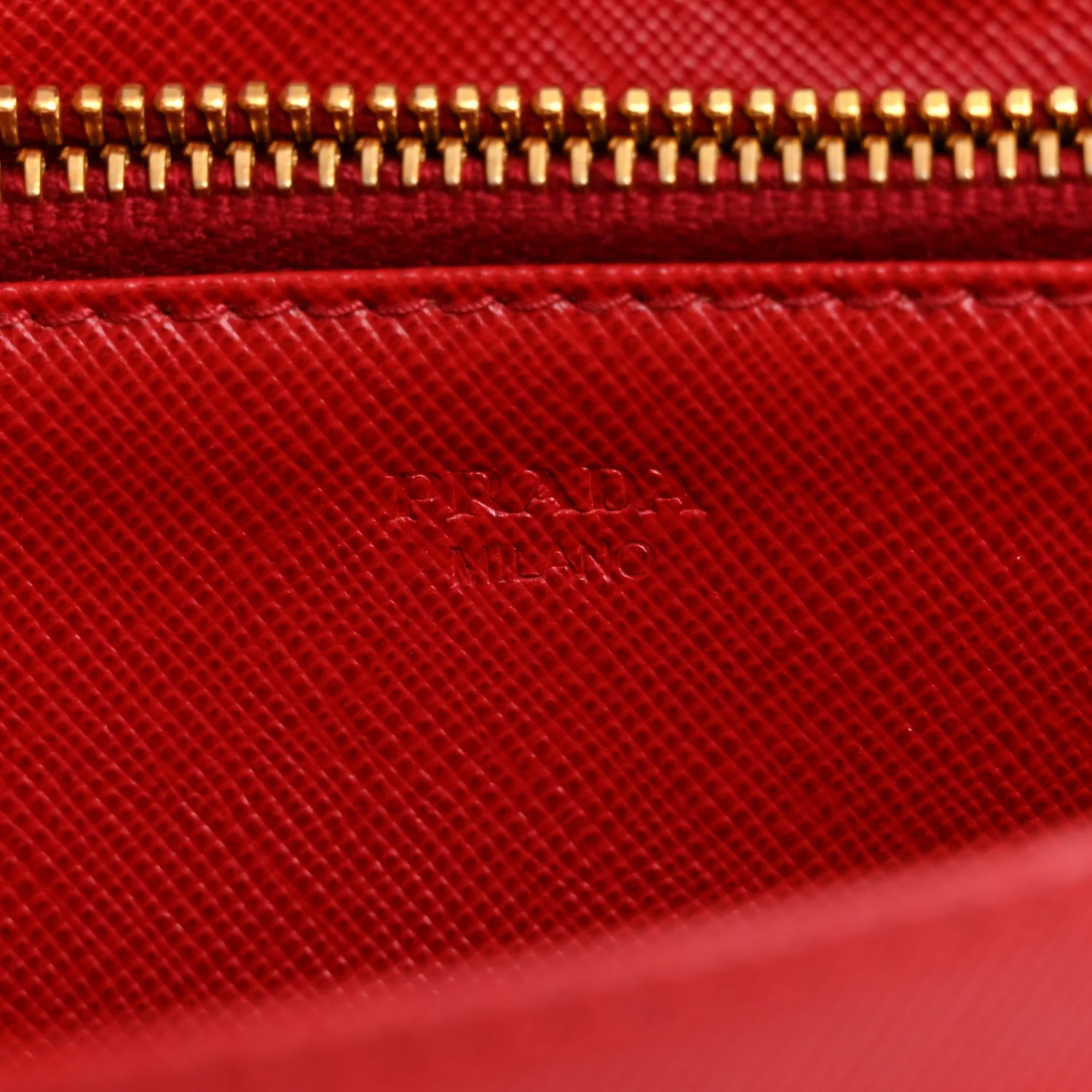 Saffiano Metal Flap Wallet With Strap Fuoco - Image 6