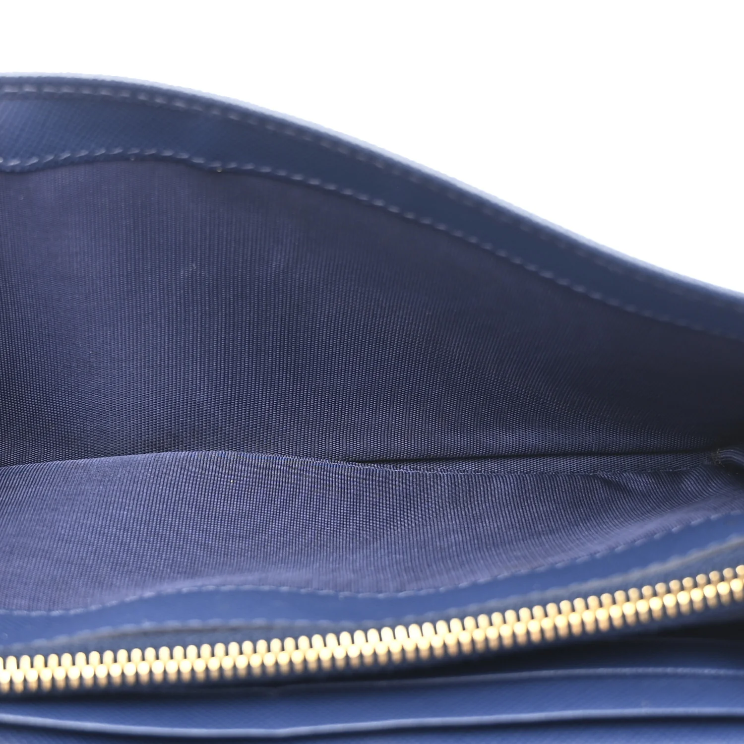 Saffiano Metal Oro Chain Wallet Bleuette - Image 5