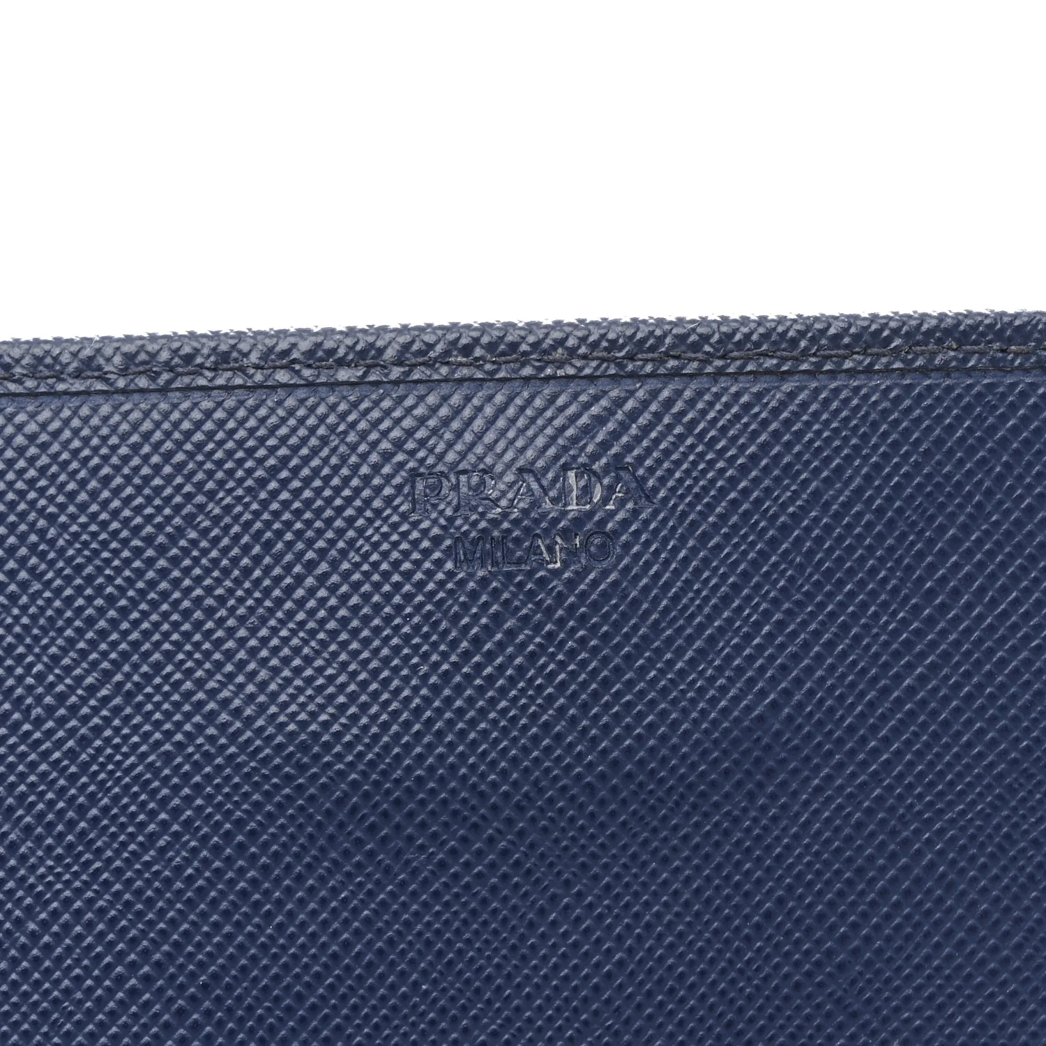 Saffiano Metal Oro Chain Wallet Bleuette - Image 7