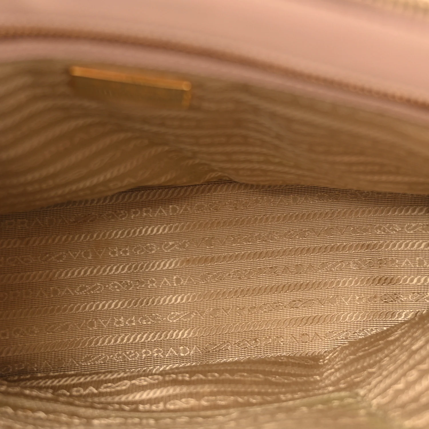 Saffiano Small Galleria Double Zip Tote Cammeo - Image 5