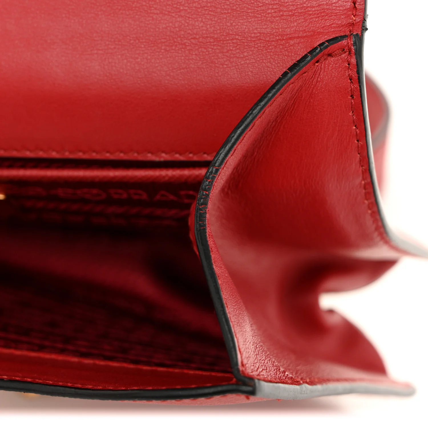 Saffiano Turn Lock Chain Shoulder Bag Fuoco - Image 14
