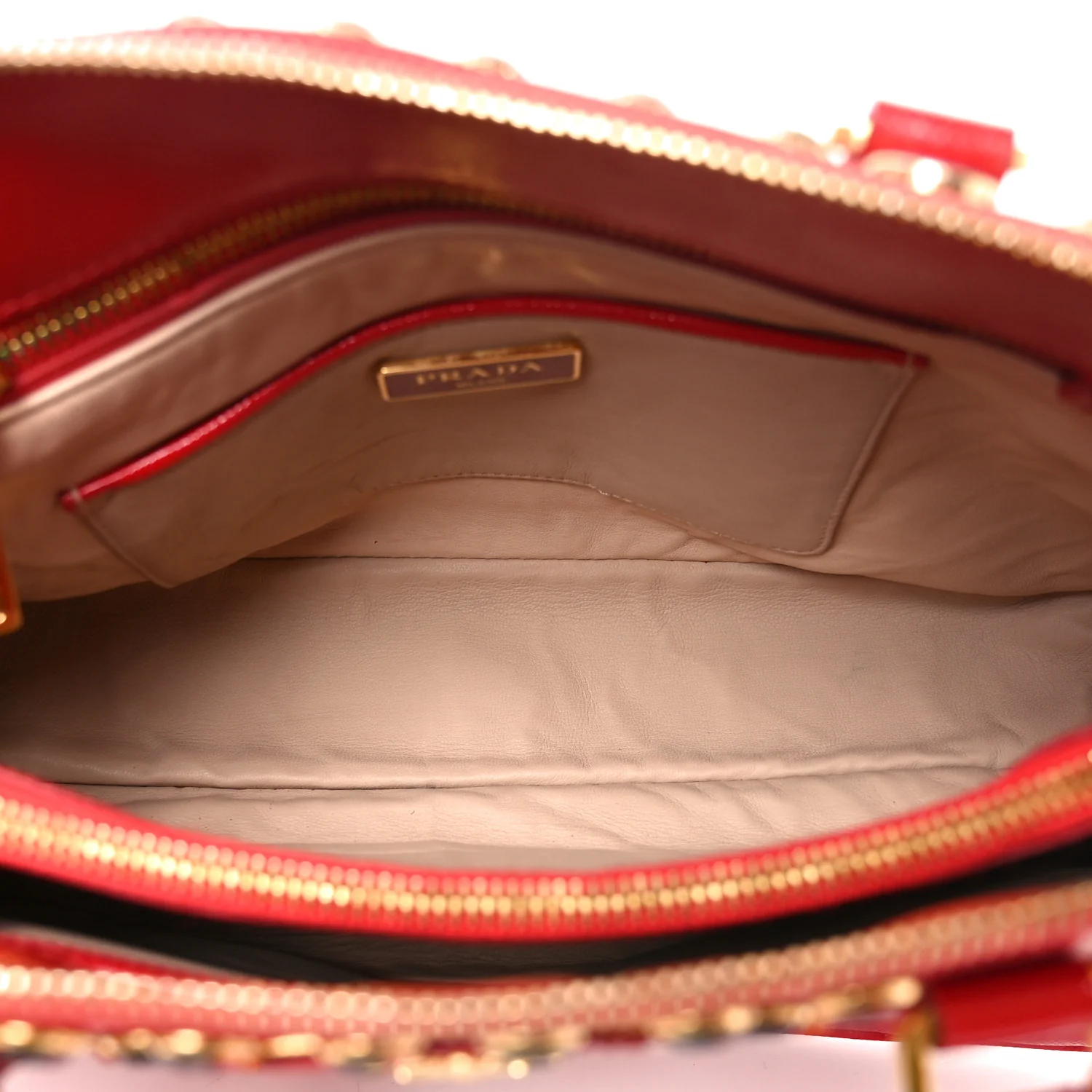 Saffiano Vernice Crystal Pyramid Bag Rosso - Image 6