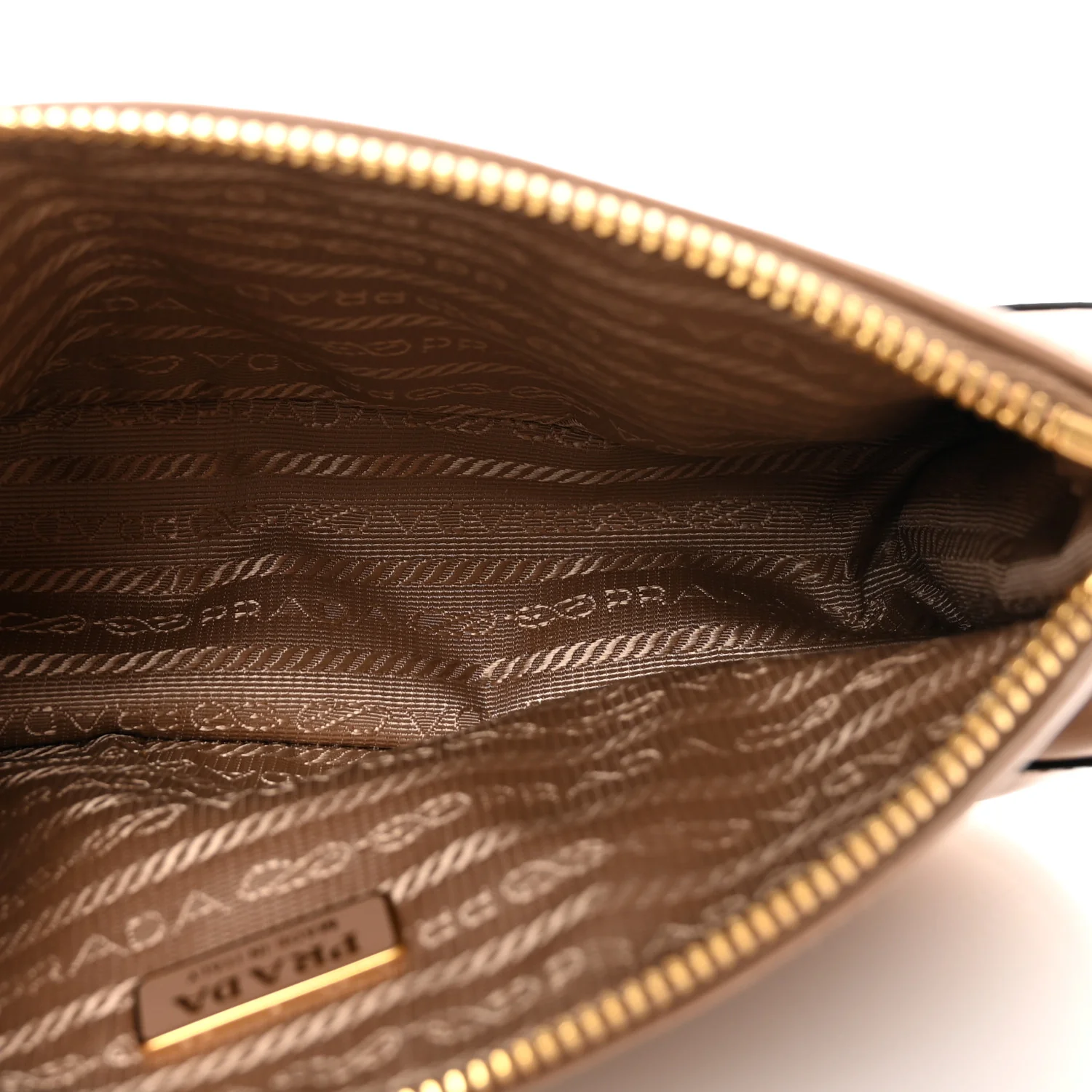 Soft Lux Calfskin Re-Edition 2002 Shoulder Bag Travertine - Image 5