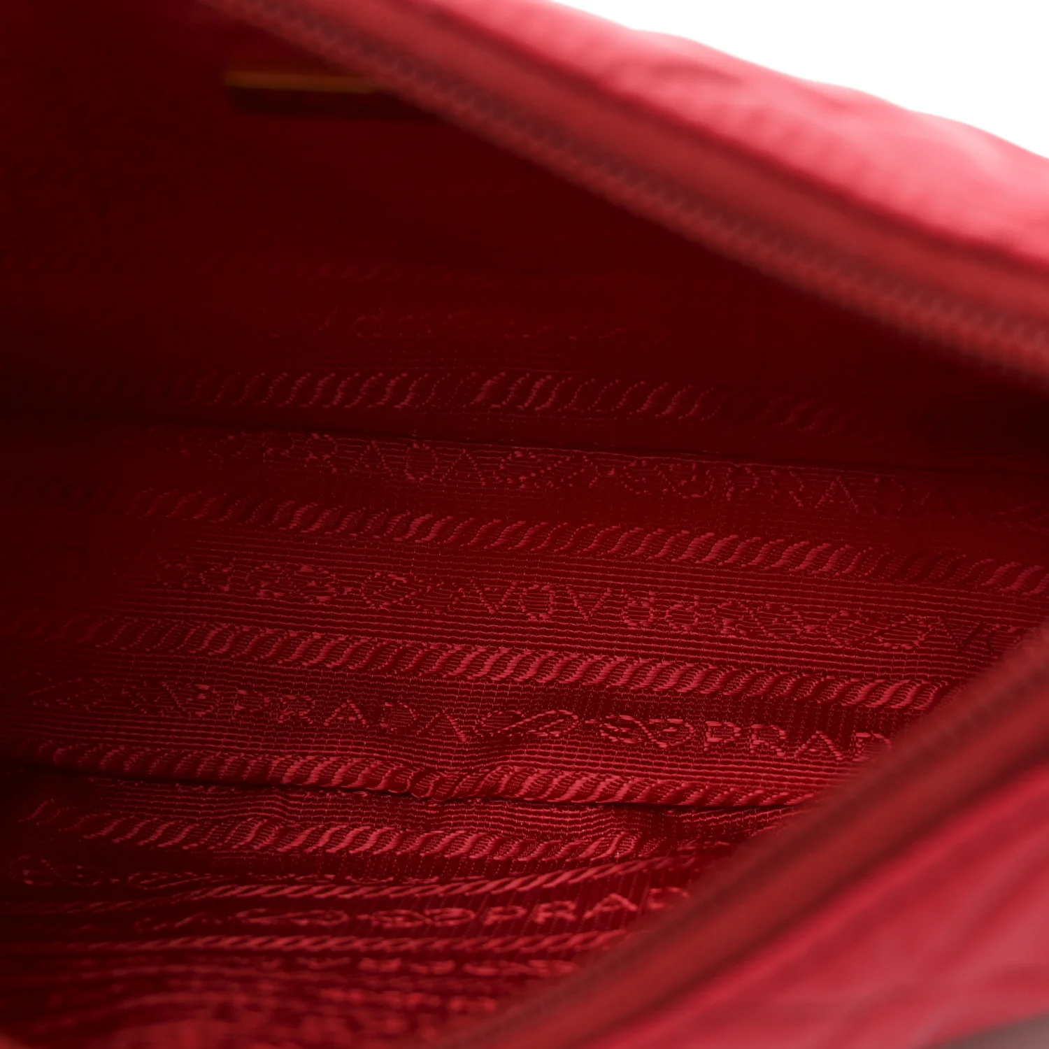Tessuto Nylon Impuntu Quilted Shoulder Bag Cherry - Image 5