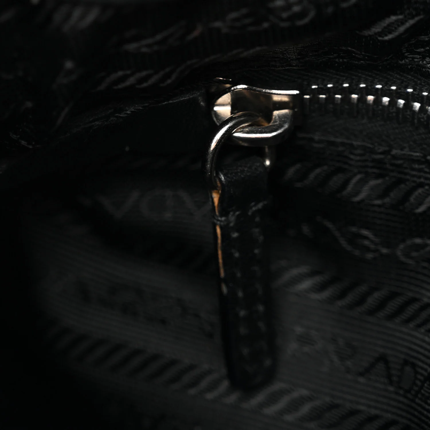Tessuto Nylon Moon Shoulder Bag Black - Image 7