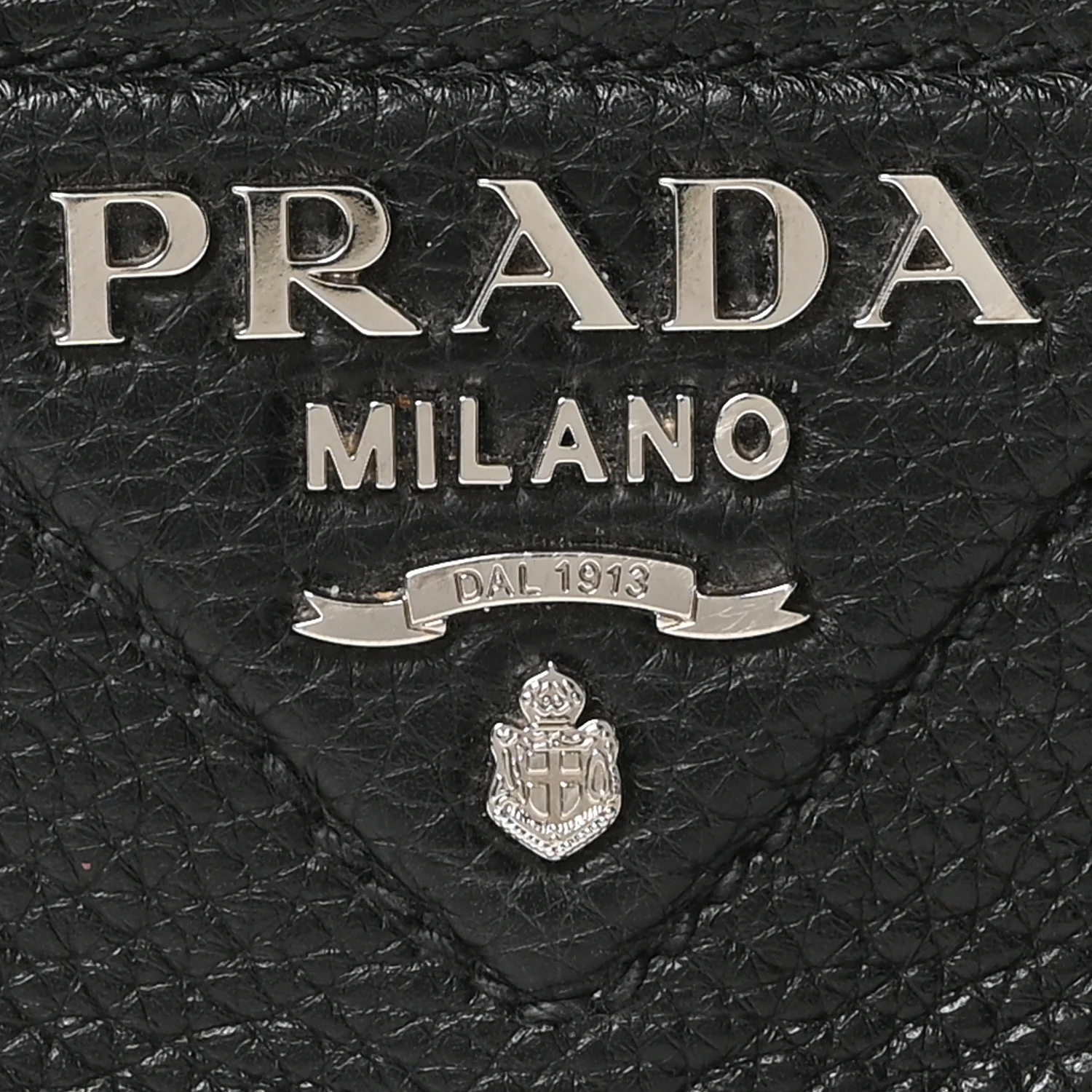 Vitello Daino Flap Crossbody Bag Black - Image 8