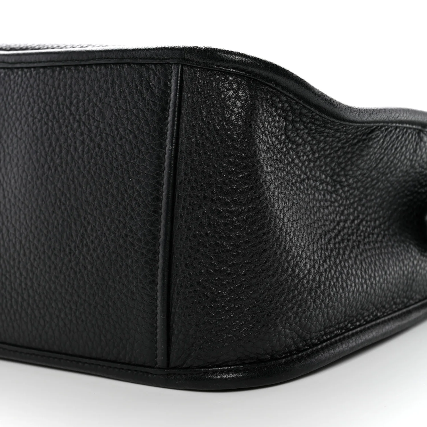 Vitello Daino Hobo Messenger Bag Black - Image 10