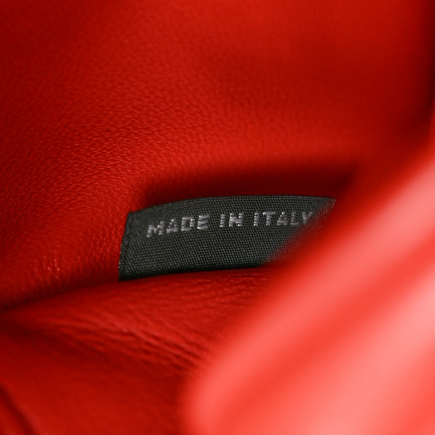 Vitello Daino Lips Inside Bag Bianco - Image 8