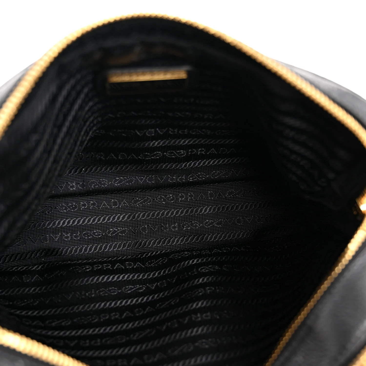 Vitello Daino Medium Double Zip Shoulder Bag Black - Image 5