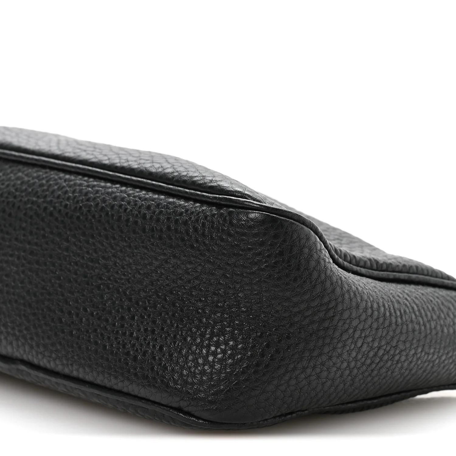 Vitello Daino Pochette Bag Black - Image 11