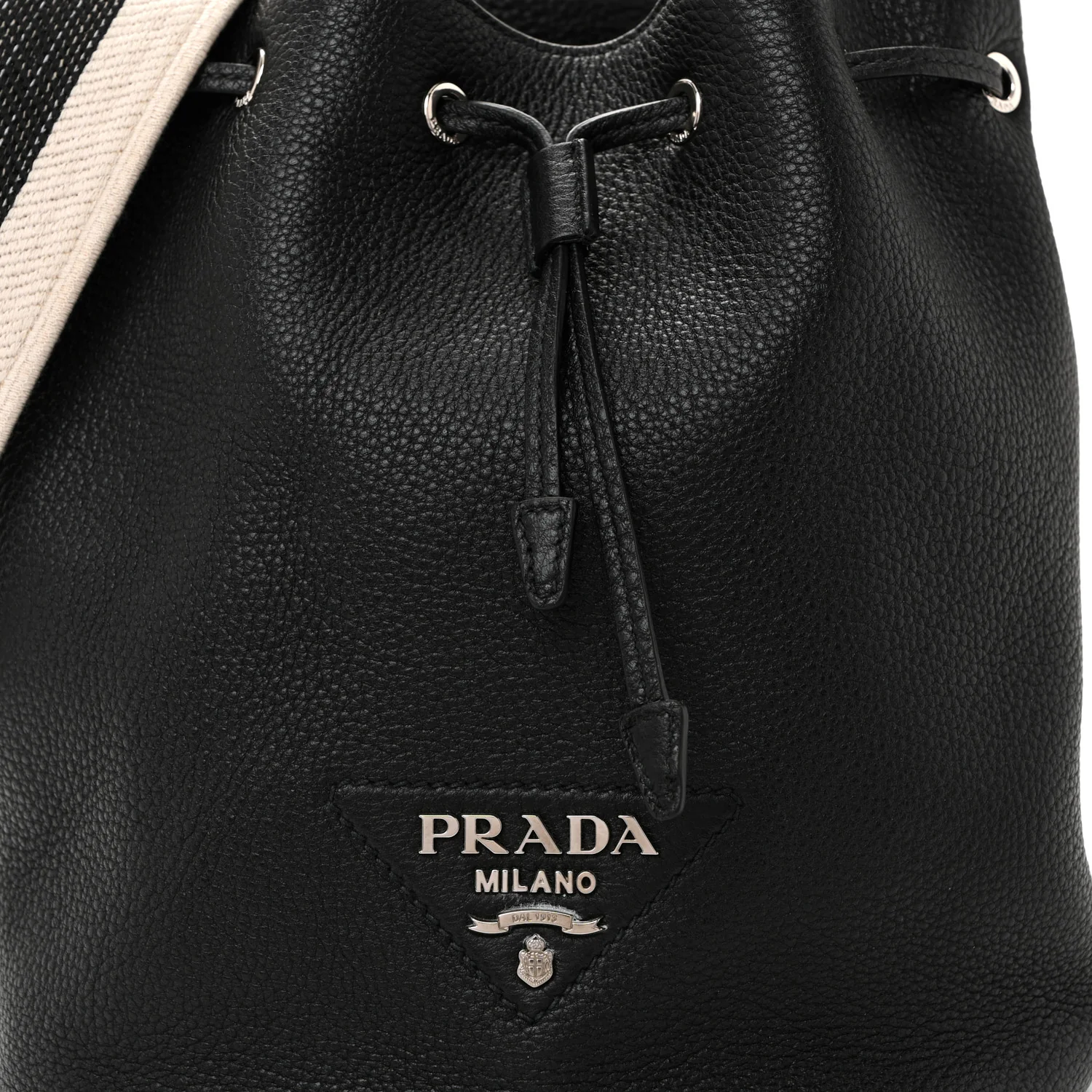 Vitello Daino Soft Drawstring Bucket Bag Black - Image 7