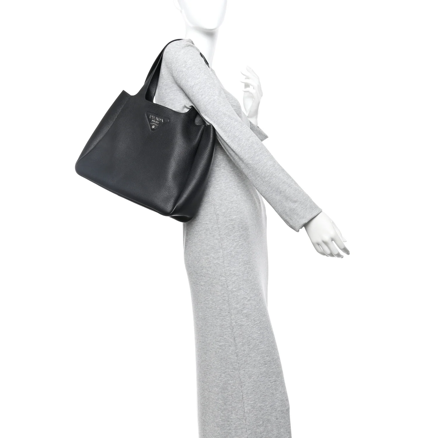 Vitello Daino Soft Large Dynamique Tote Black - Image 2