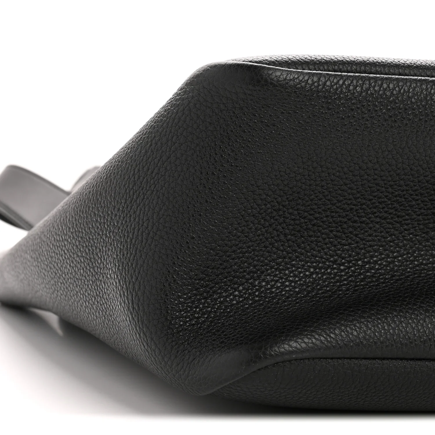 Vitello Daino Soft Large Dynamique Tote Black - Image 9