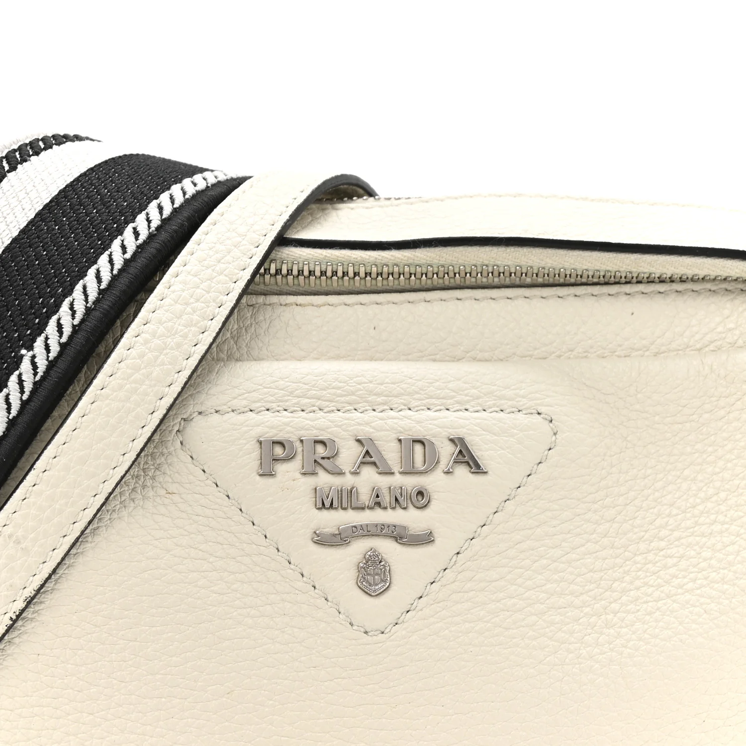 Vitello Daino Soft Medium Double Zip Shoulder Bag White - Image 8