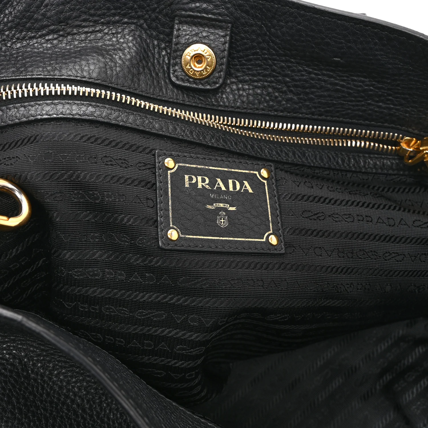 Vitello Daino Tote Black - Image 6