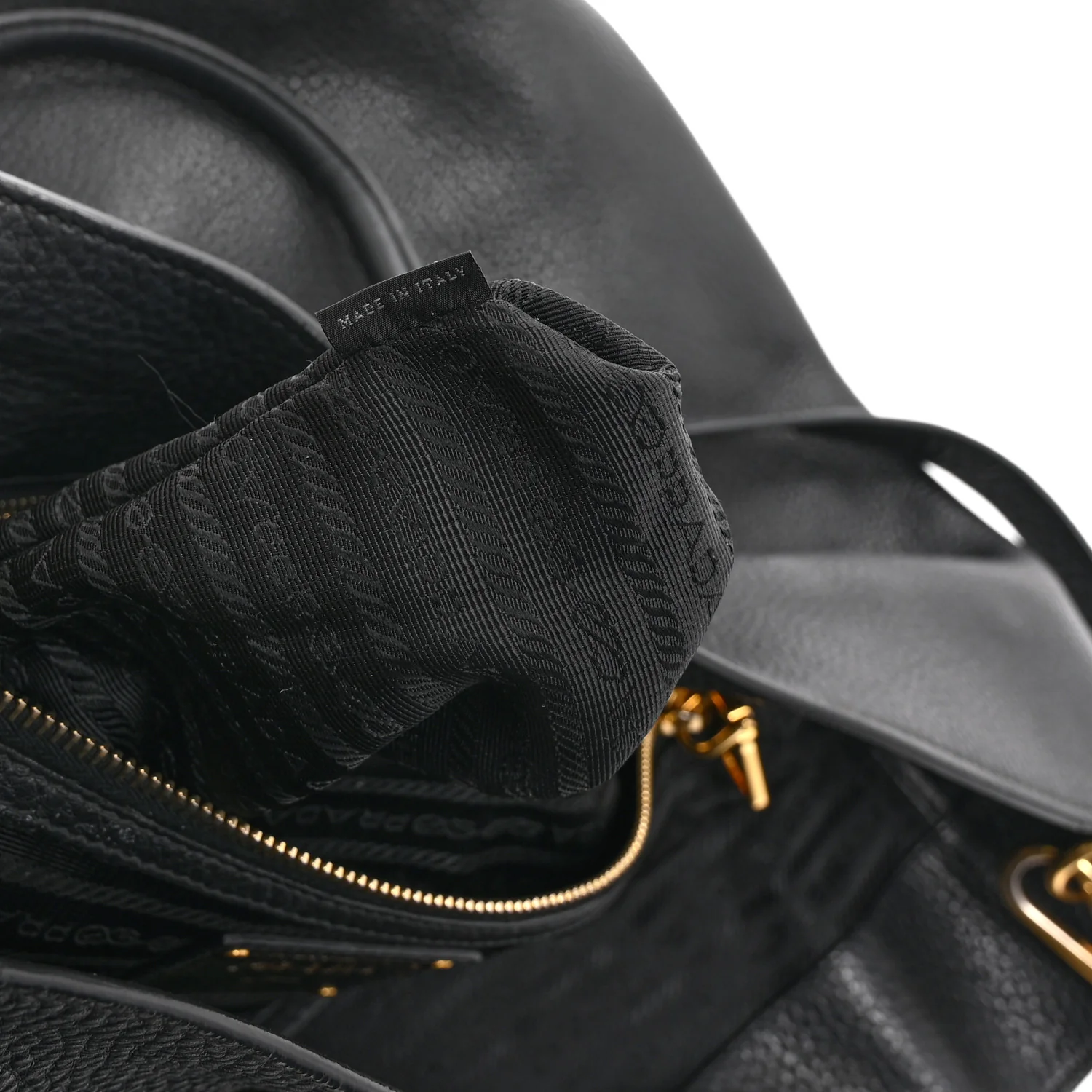 Vitello Daino Tote Black - Image 7