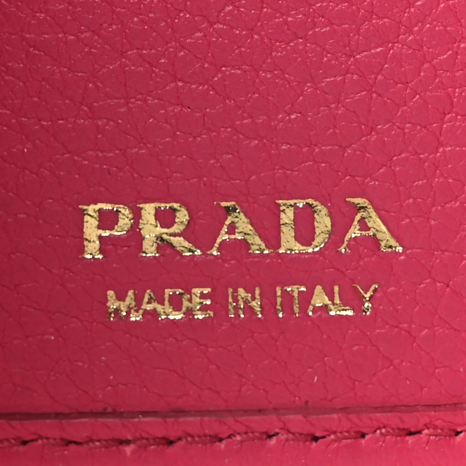 Vitello Grain 6 Key Holder Peonia - Image 6