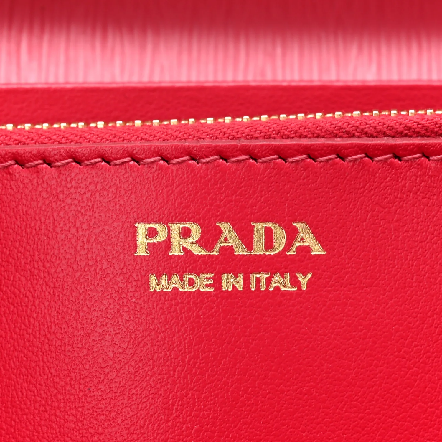 Vitello Move Chain Wallet Peonia - Image 6