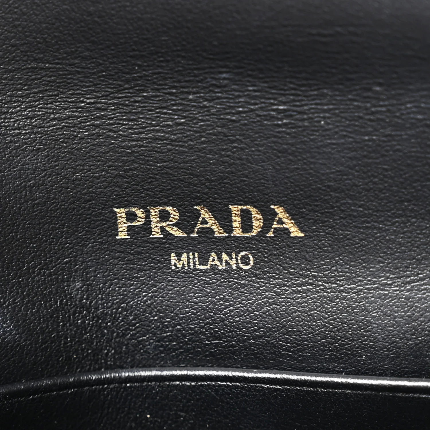 Vitello Move Envelope Wallet Black - Image 6
