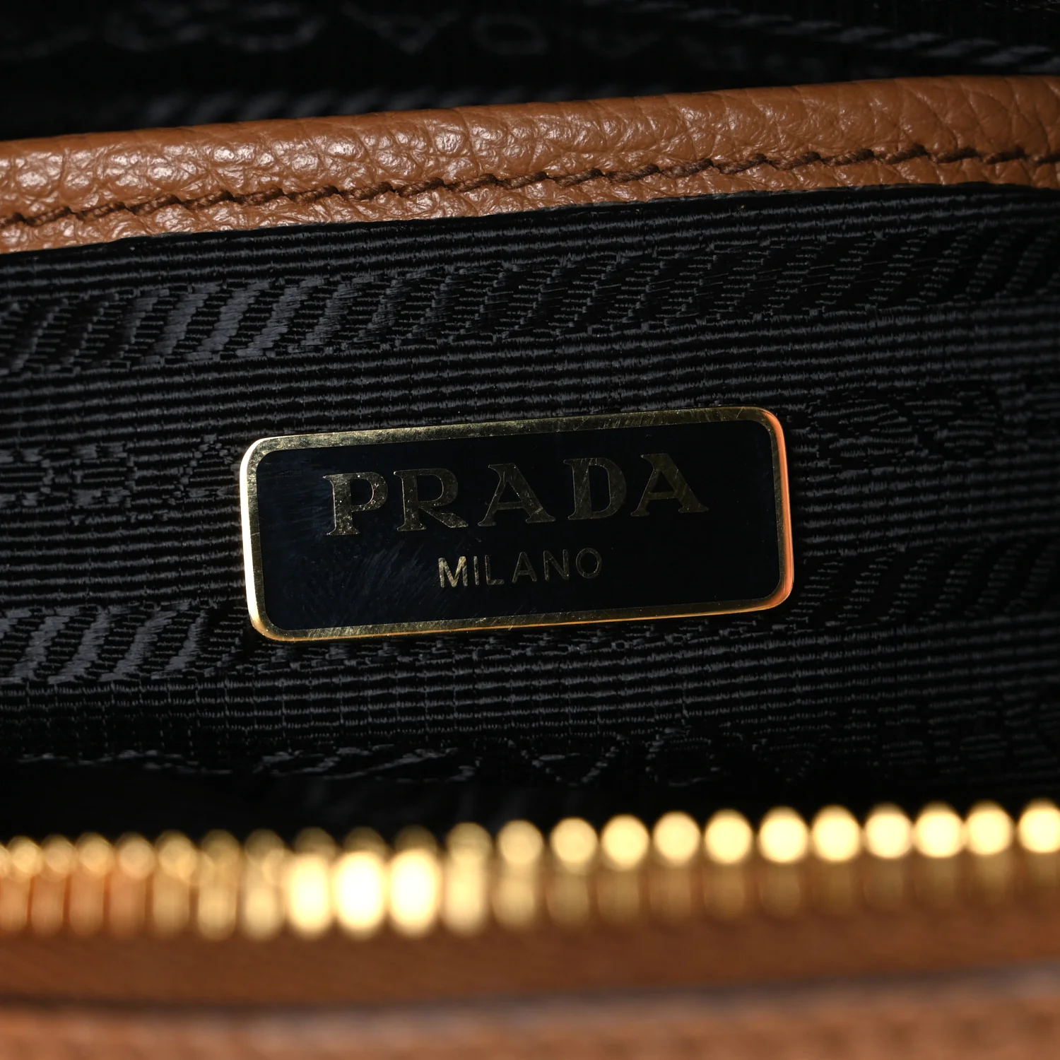 Vitello Phenix Camera Bag Caramel - Image 6