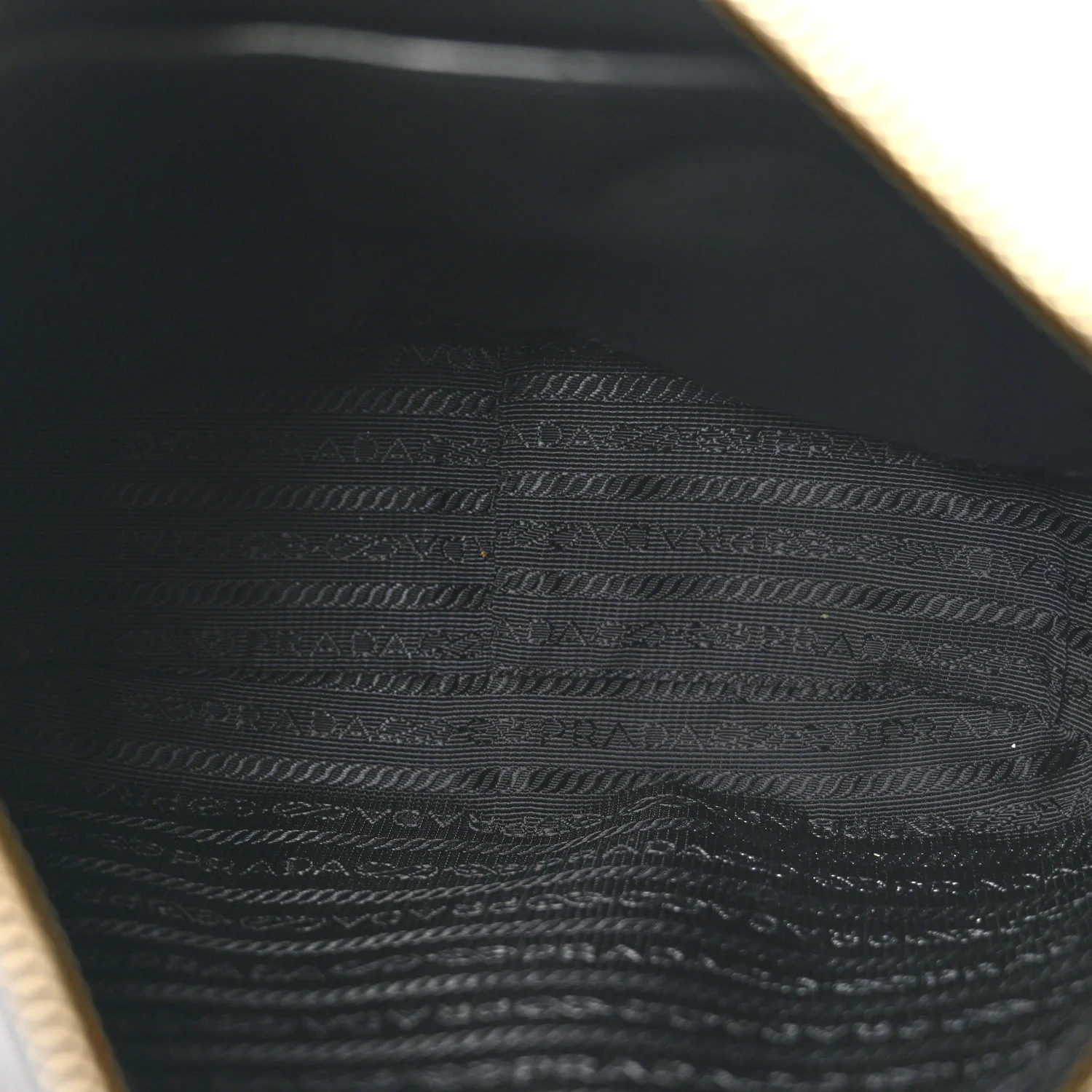 Vitello Phenix Zippered Messenger Hobo Black - Image 5