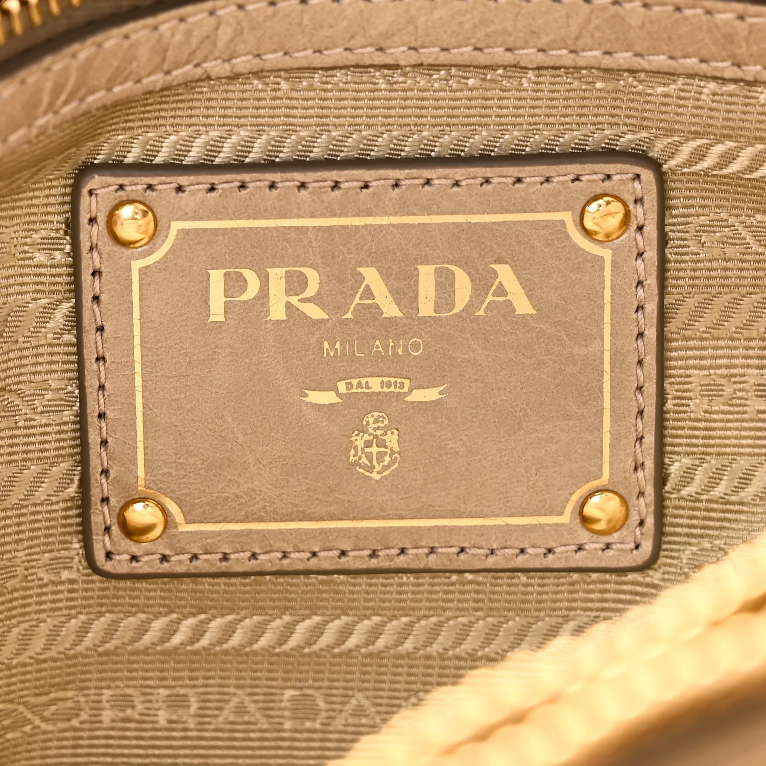 Vitello Shine Shopping Satchel Pomice - Image 6