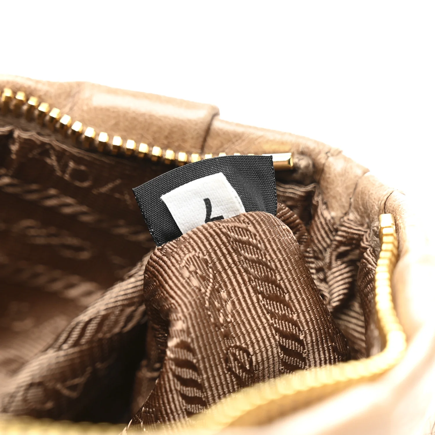 Vitello Shine Wristlet Clutch Cammeo - Image 7