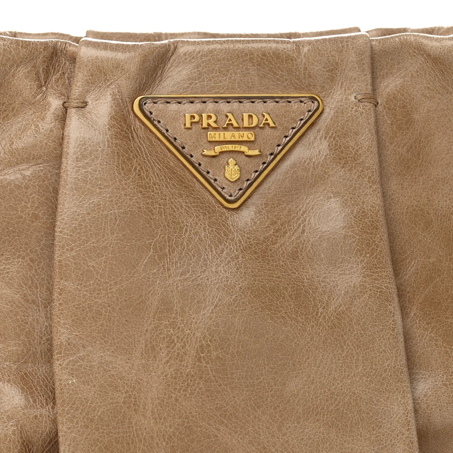 Vitello Shine Wristlet Clutch Cammeo - Image 8