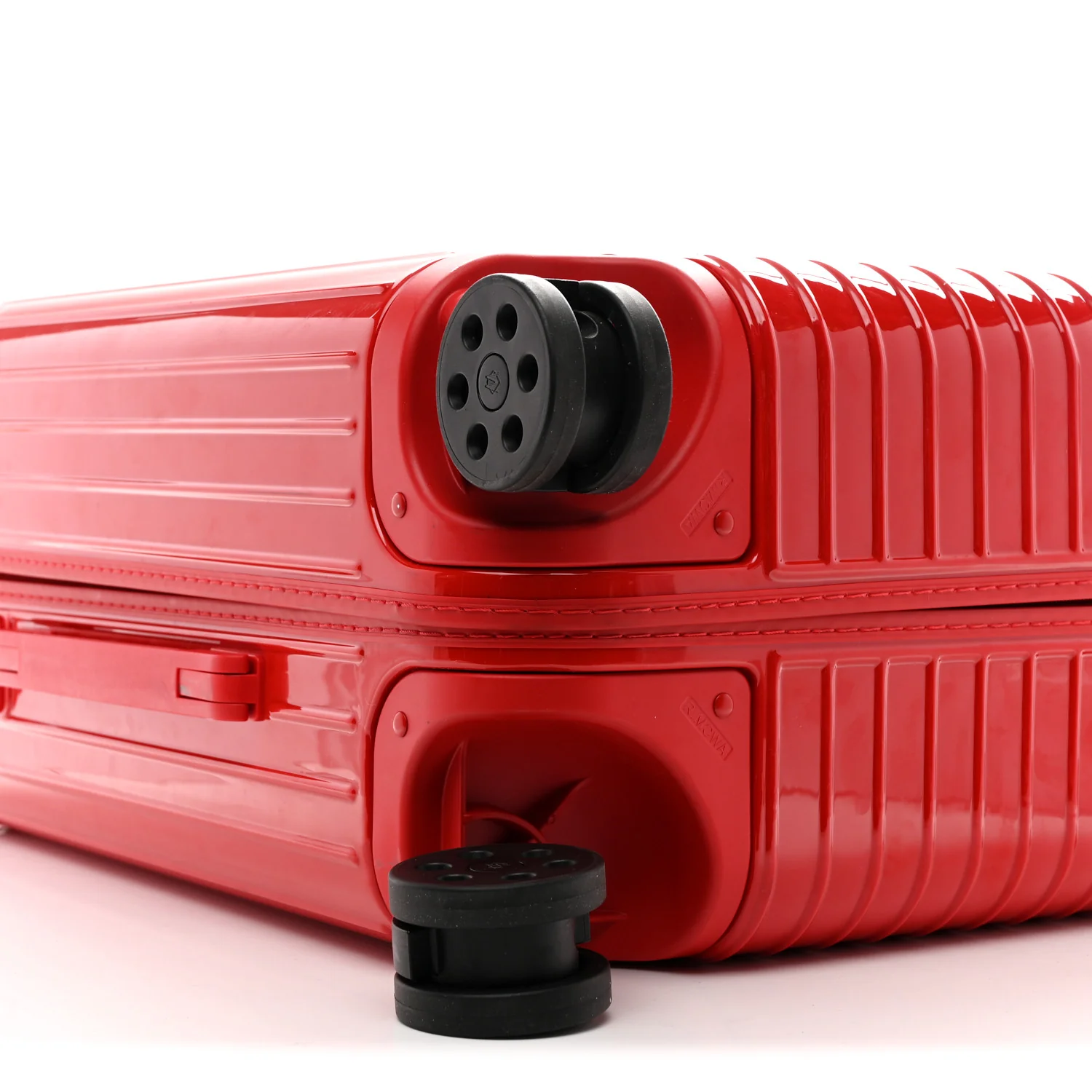 Gloss Polycarbonate Essential Cabin Plus Gloss Red - Image 7