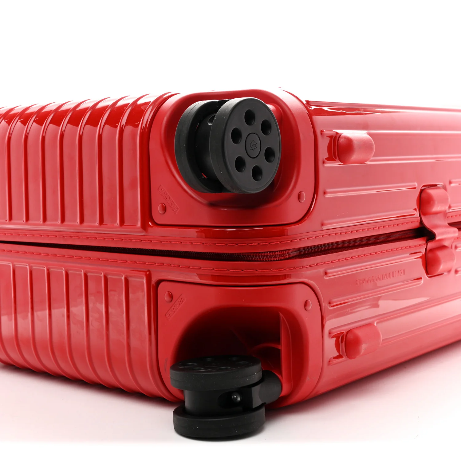 Gloss Polycarbonate Essential Cabin Plus Gloss Red - Image 8