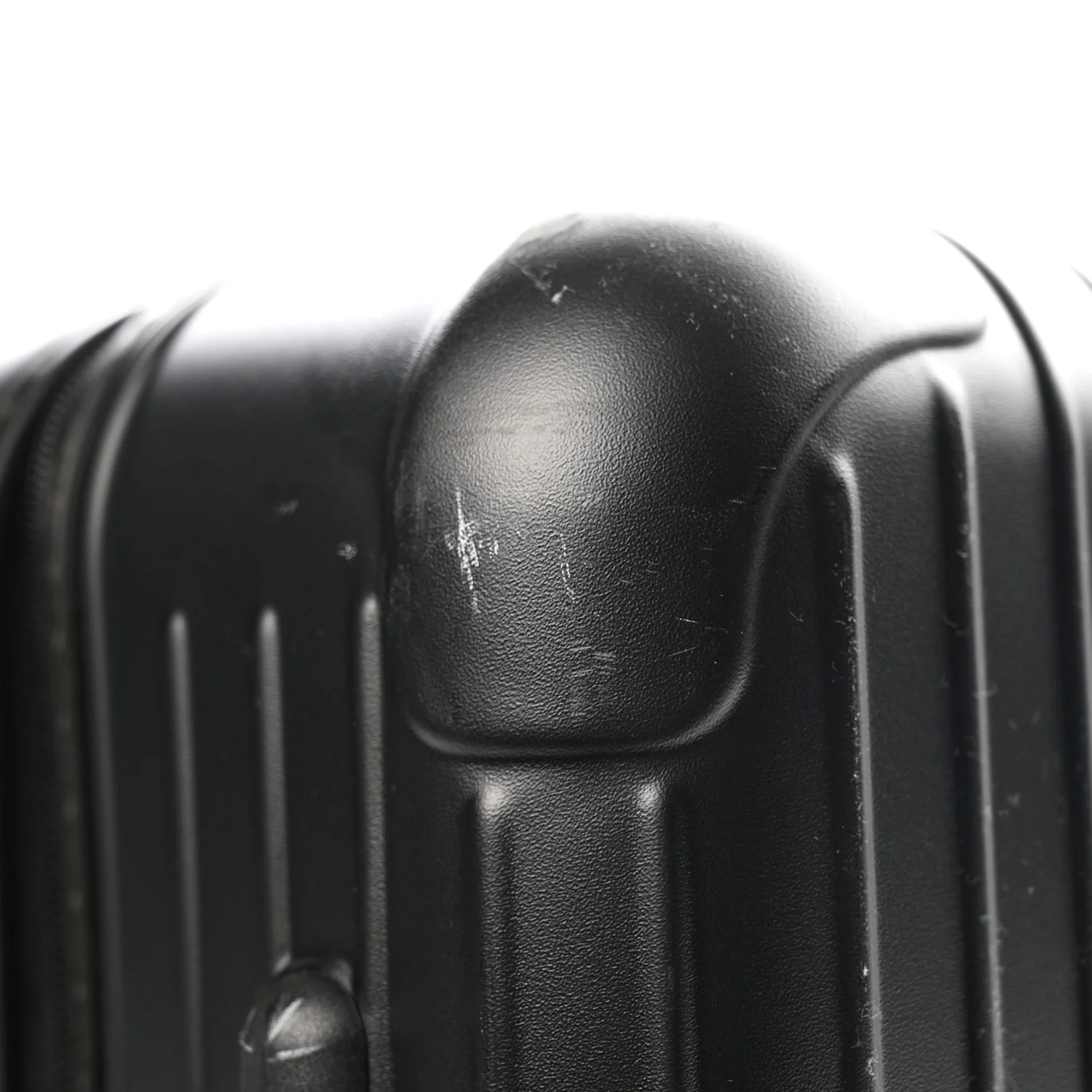 Matte Polycarbonate Essential Check-In L Black - Image 12