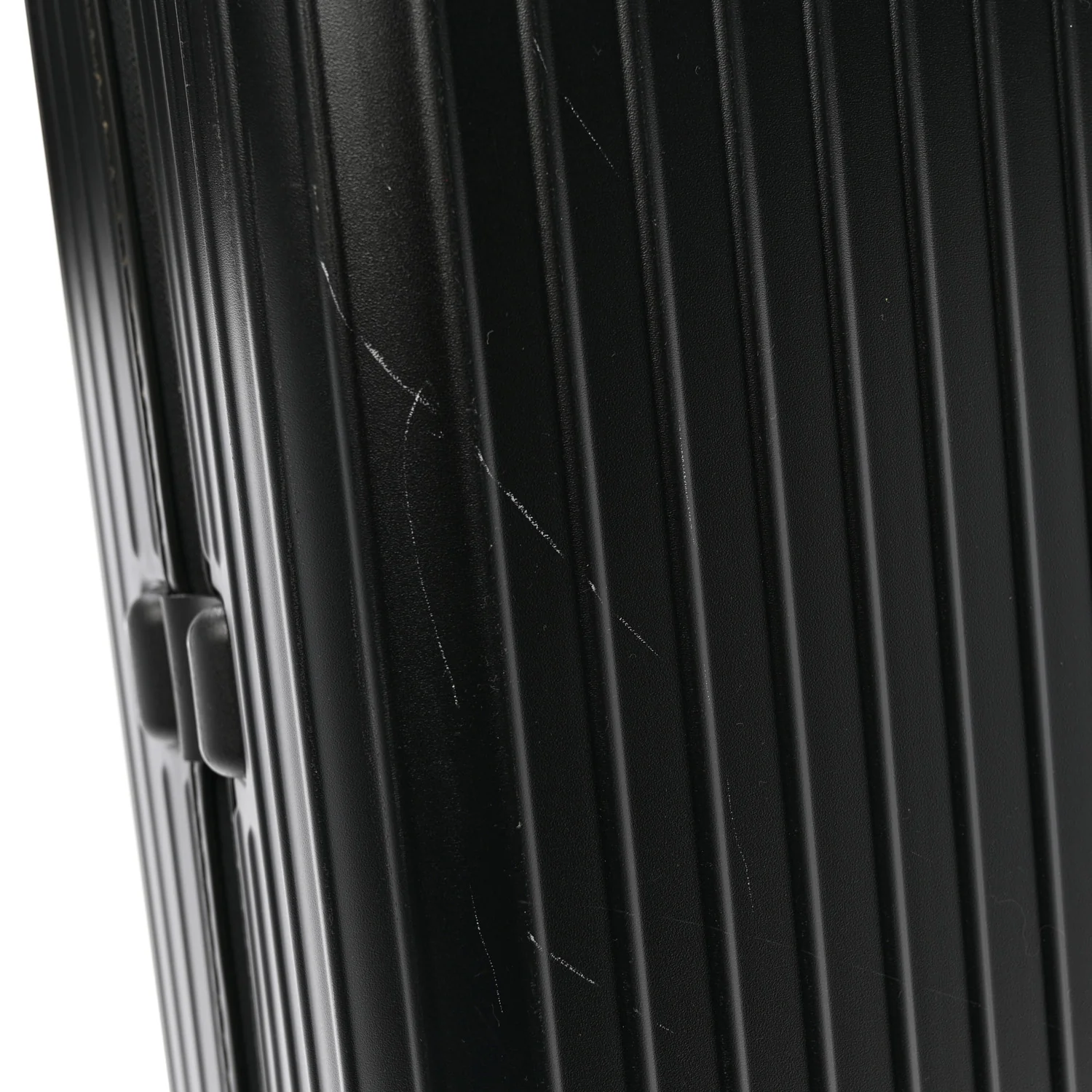 Matte Polycarbonate Essential Check-In L Black - Image 13