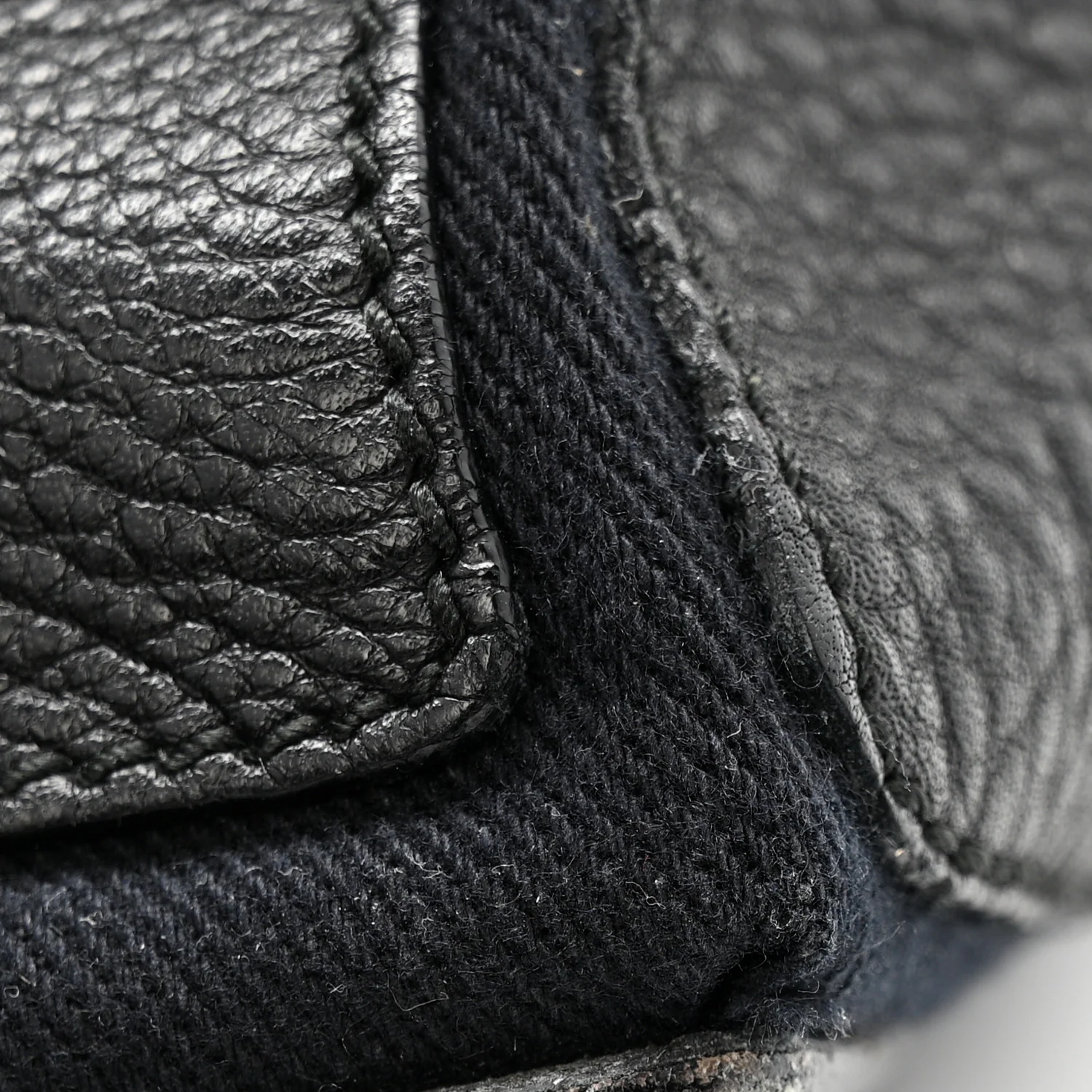 Calfskin Canvas Large Muse Two Black - Image 16