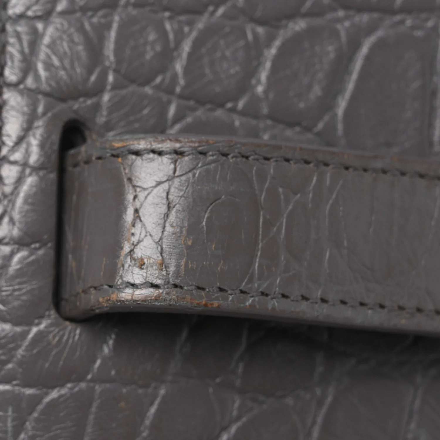 Calfskin Crocodile Embossed Small Sac de Jour Fog - Image 13