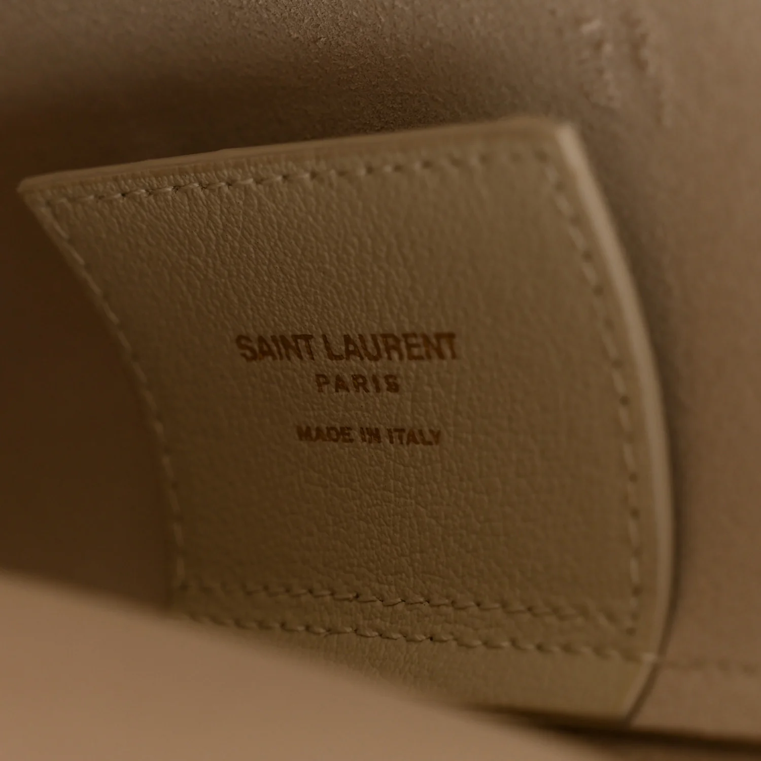 Calfskin North South Shopping Tote Crema Soft - Image 6