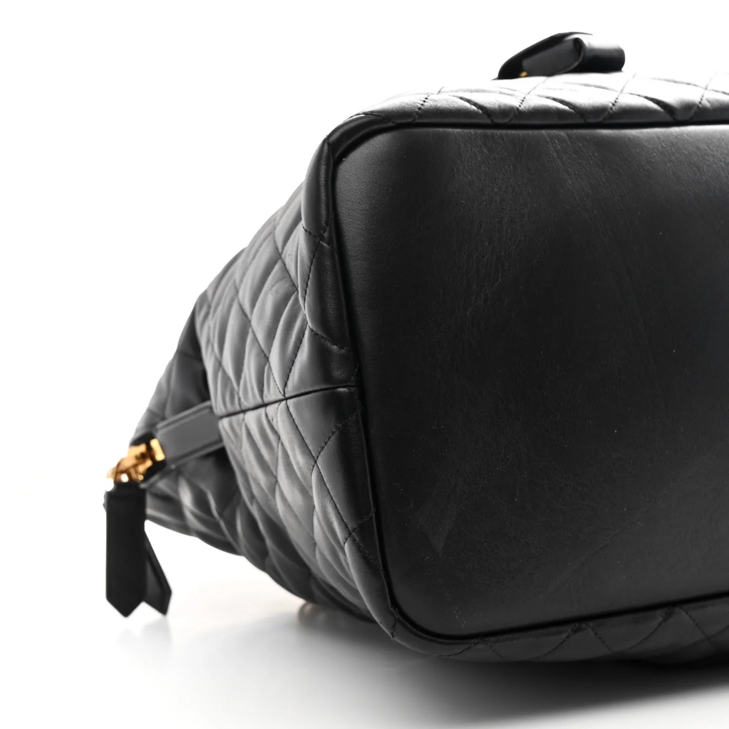 Calfskin Quilted ES Giant Travel Bag Black - Image 9