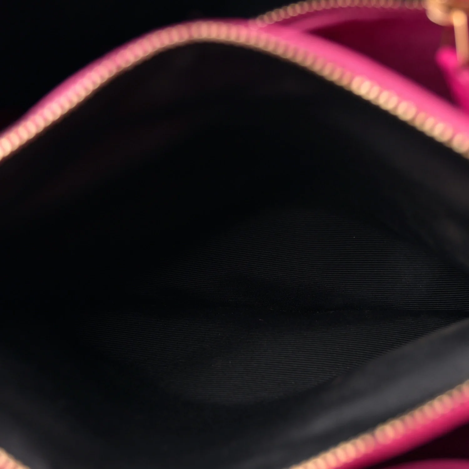 Calfskin Small Sac De Jour Lipstick Fuchsia - Image 11
