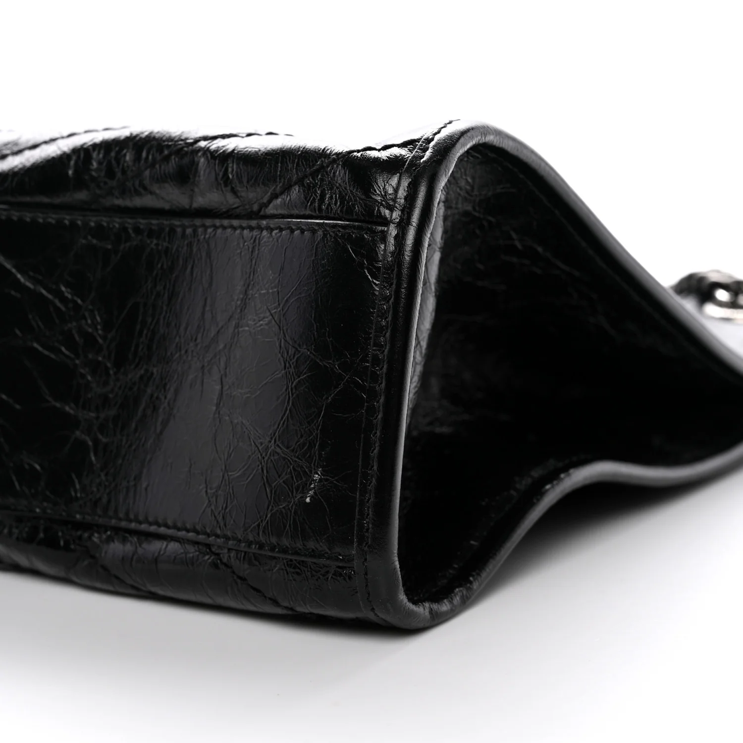 Crinkled Calfskin Matelasse Monogram Medium Niki Shopper Tote Black - Image 10