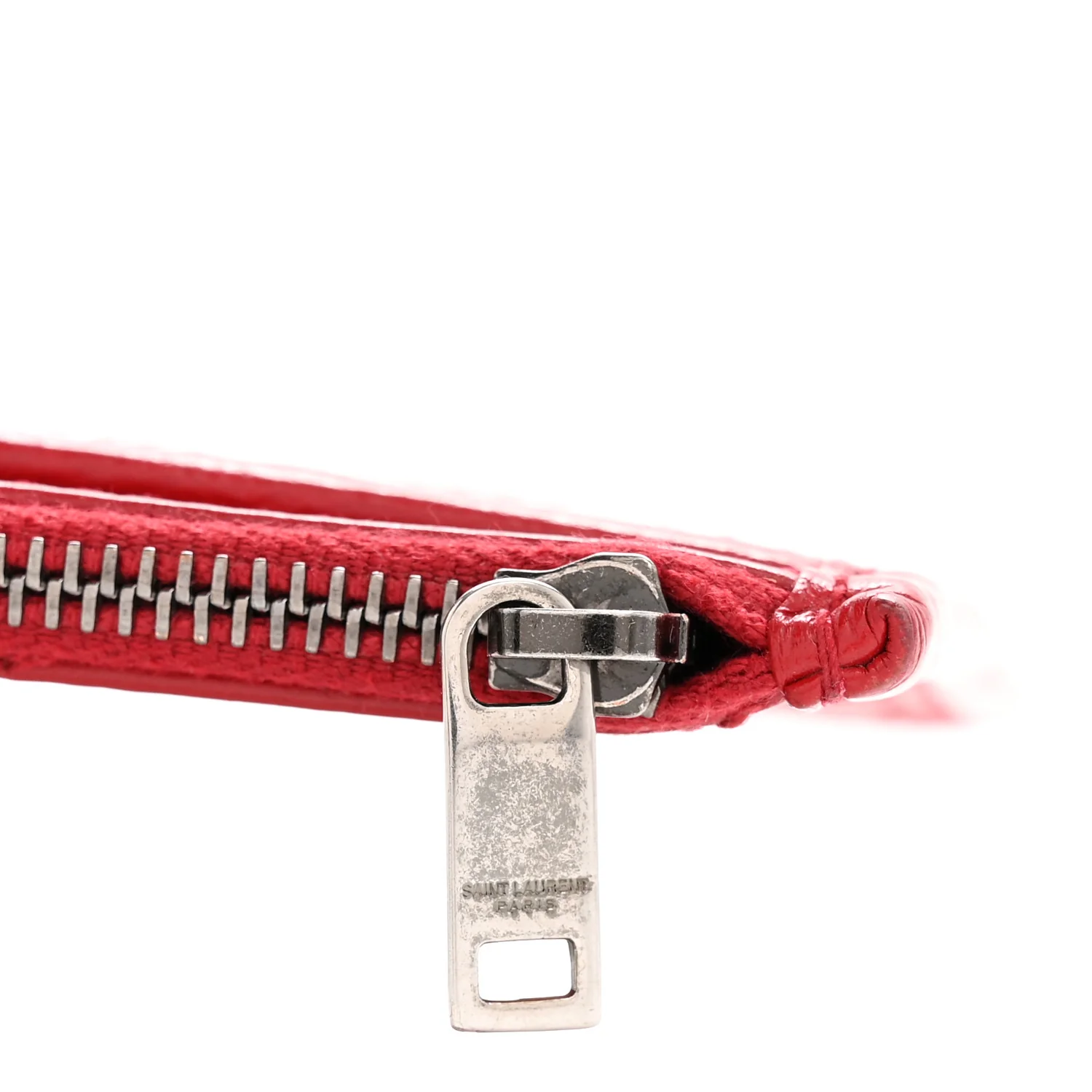 Crinkled Calfskin Matelasse Niki Bill Pouch Red - Image 8
